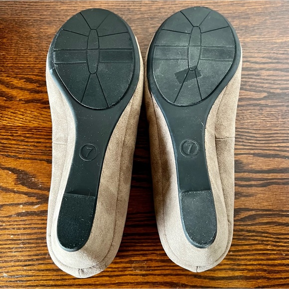 MOOTSIES TOOTSIES MINDY MUSHROOM WEDGES - Picture 7 of 13